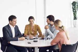 WEB会議はスピーカーフォンを使って快適・高品質に