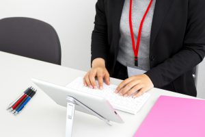 Bluetoothのマウス・キーボードとヘッドセットは同時使用可能か？