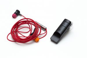 Bluetoothと有線の違い。選ぶならどちらの機器？